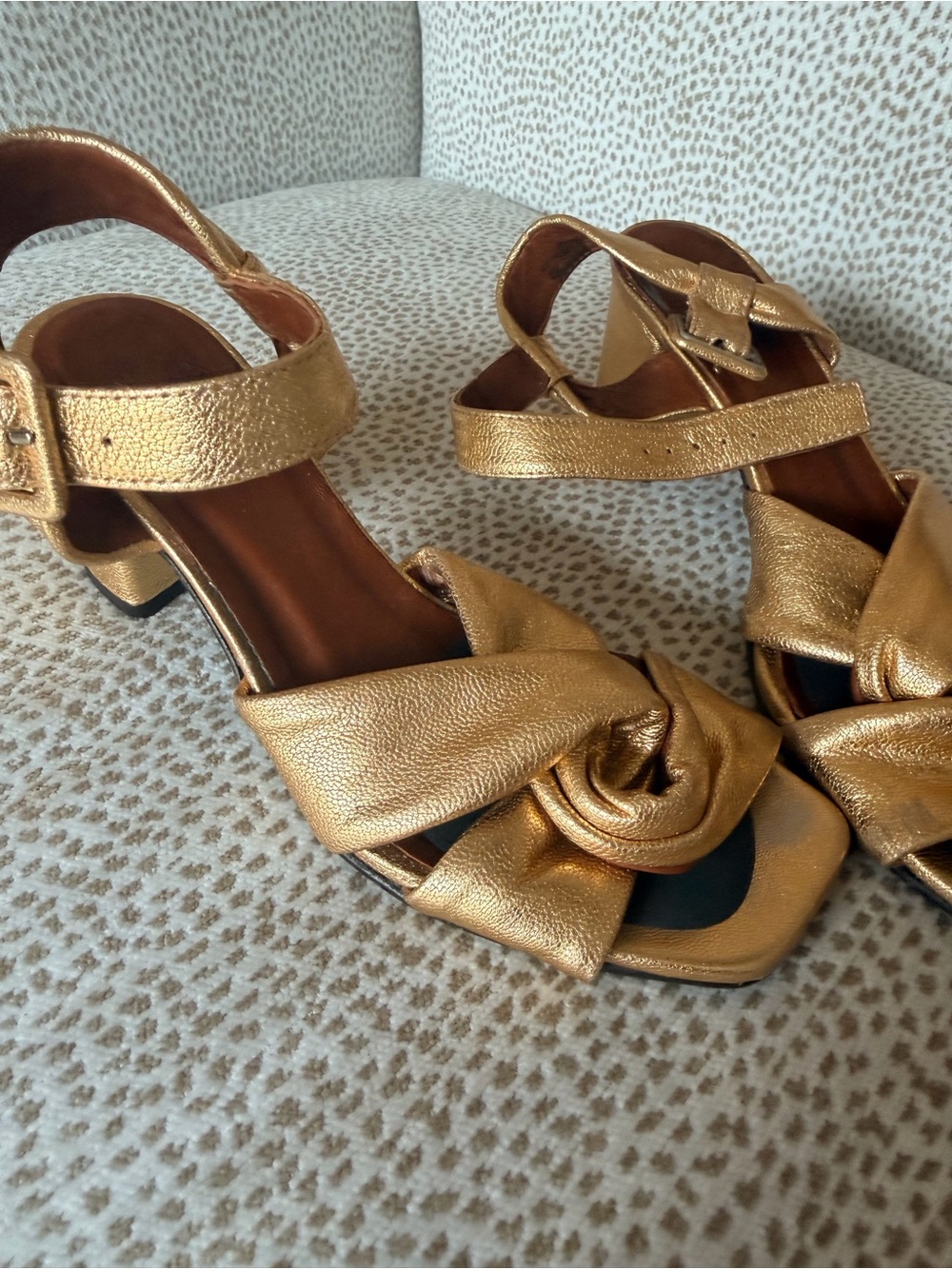 Penelope Chilvers Metallic Gold Knotted Strap Sandals 36